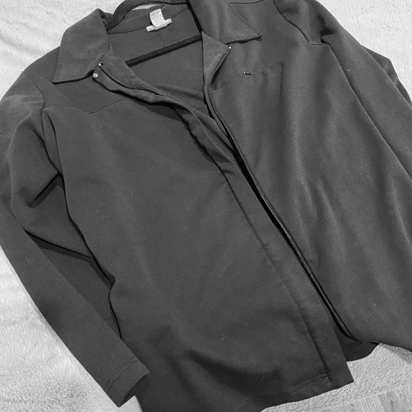 Avenue Women’s Black Collared Zip-Up Sweatshirt – Size 22/24 - Picture 10 of 10